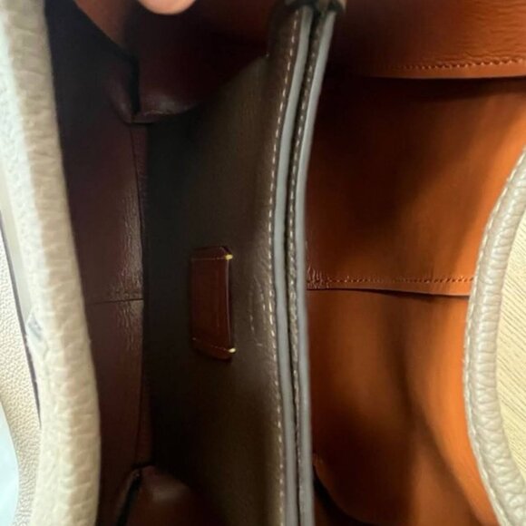 Coach Lana Shoulder Bag 23 - Picture 7 of 10